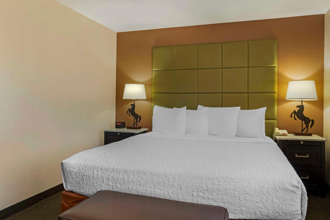 Best Western Plus Country Inn & Suites Додж-Сити Экстерьер фото