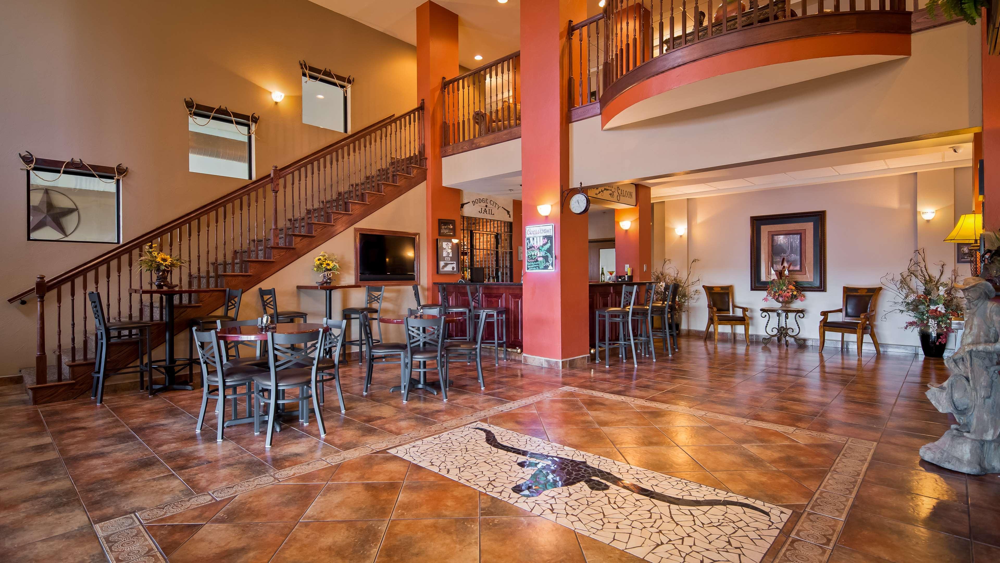 Best Western Plus Country Inn & Suites Додж-Сити Экстерьер фото